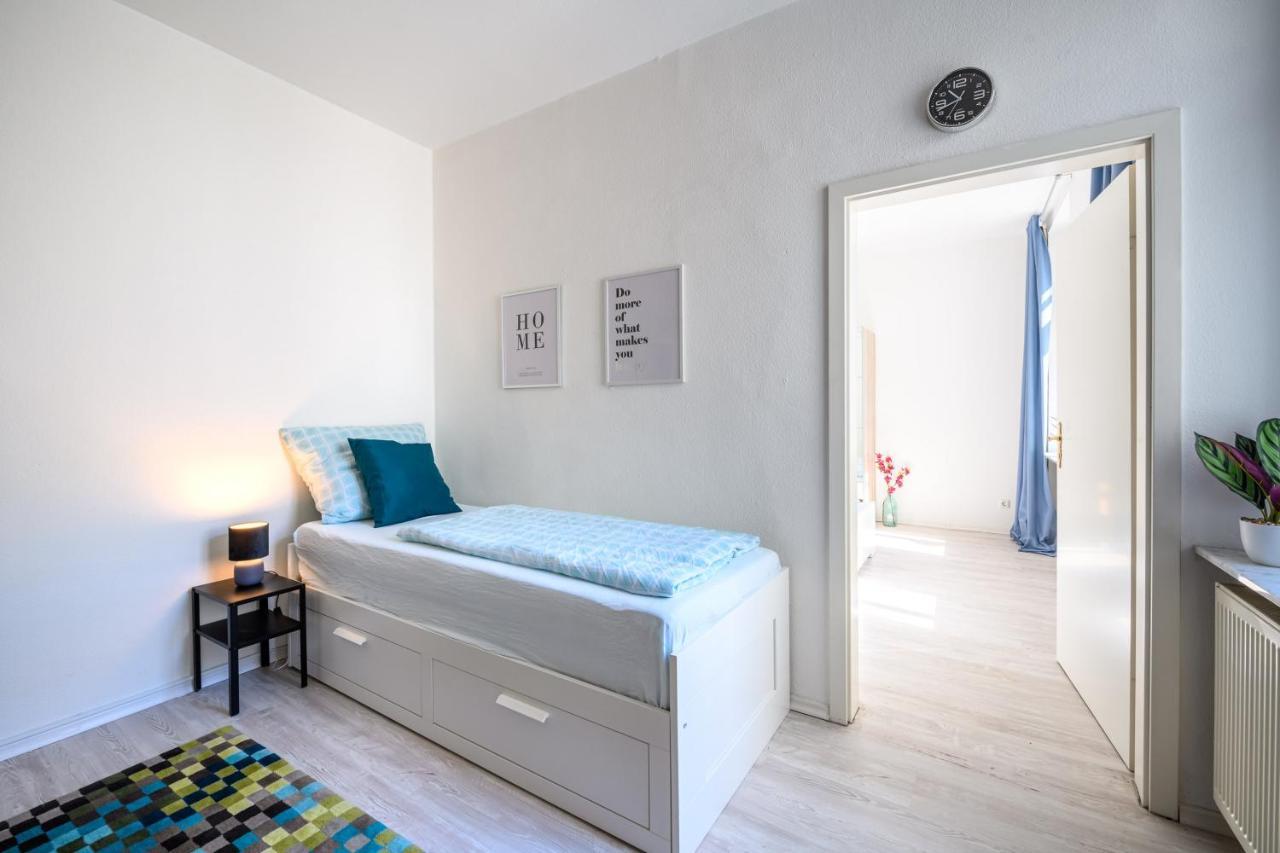 Grosszuegige Wohnung, Top-Lage Auf Dem Werder, Max 4 Personen Magdeburg Dış mekan fotoğraf