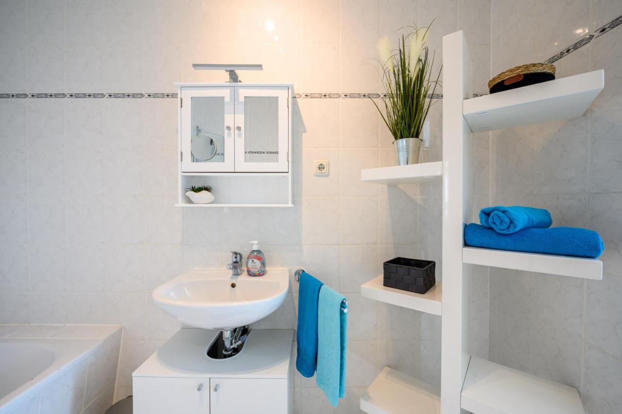 Grosszuegige Wohnung, Top-Lage Auf Dem Werder, Max 4 Personen Magdeburg Dış mekan fotoğraf